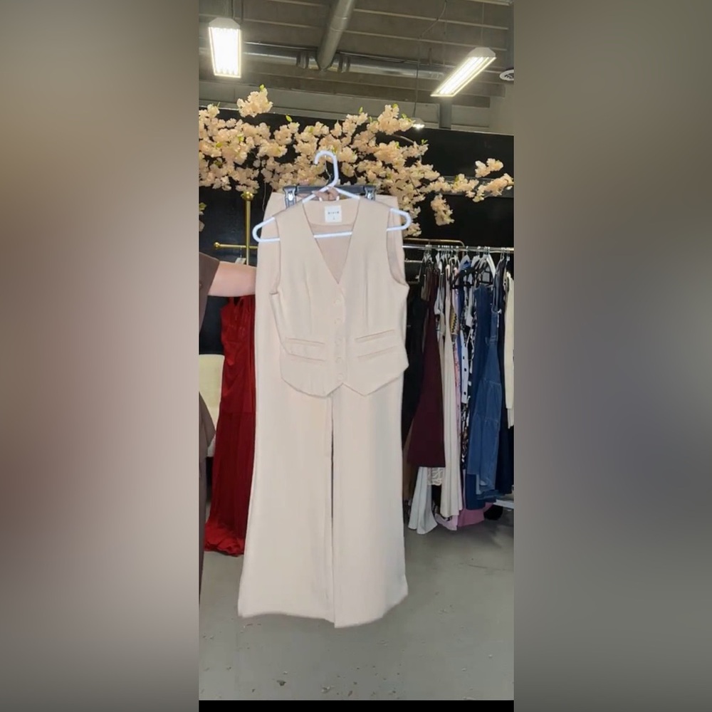 Elegant Cream Women's Vest and Pant Suit Set